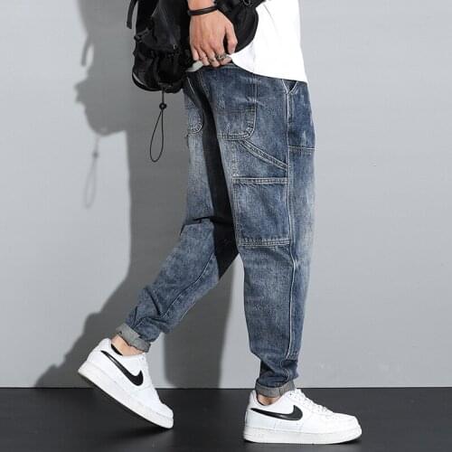 Japanese Fashion Men Jeans Retro Blue Multi Pockets Designer Denim Cargo Pants Homme Streetwear Hip Hop Wide Leg Harem Jeans Men