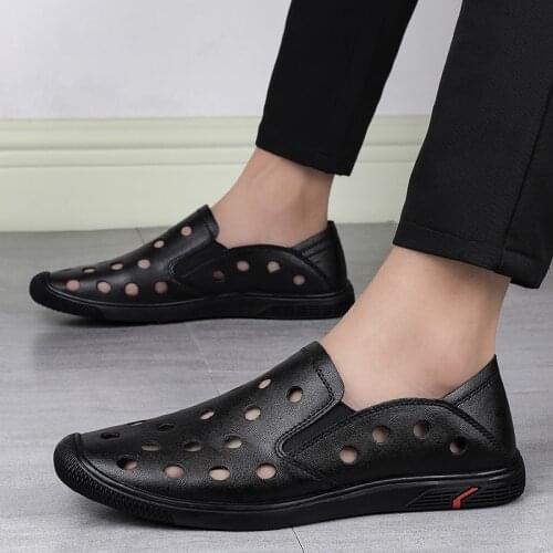 Brand Mens Shoes Genuine Leather Luxury Sandals Casual Summer Shoes Man Non Slip Breathable Loafers Men Hollow Out Driving Flats