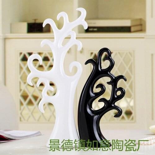 Modern decor feng shui home explosion models Decoration wedding gift ceramic technology Pachira Lucky Tree Love Tree
