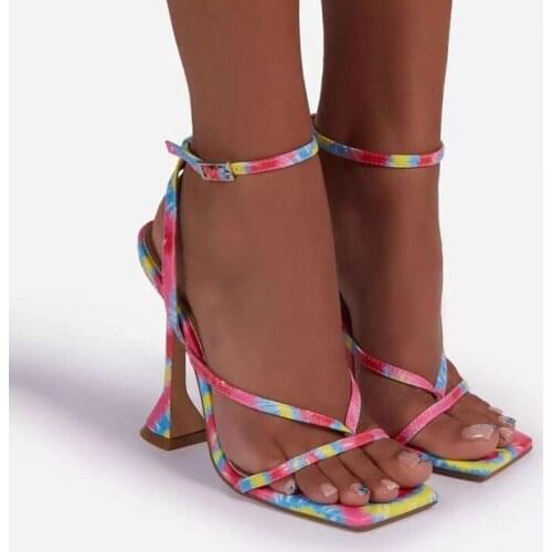 2021 New Womens Sandals Womens Shoes Large Size Stiletto Sandals Word with Wine Glass and Square Toe
