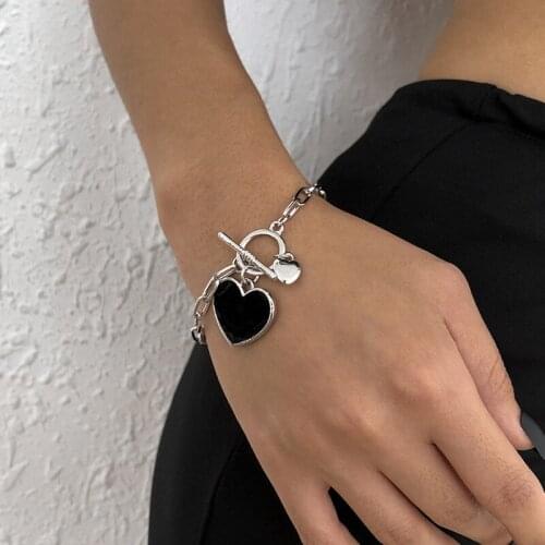 FIND Me Vintage Simple OT Buckle Black Dripping Oil Heart Pendant Bracelet Women For Party Jewelry Gift