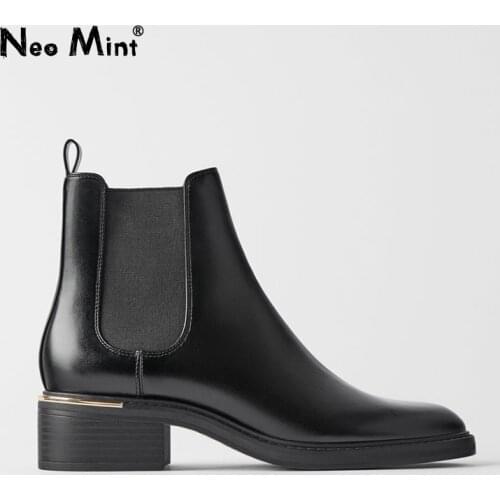 2021 Spring Black Ankle Boots for Women Chunky Heels Boots Woman Brand Designer Ladies Chelsea Boots Metal Decoration Shoes
