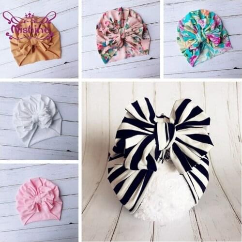 19*17 CM Fashion Black and White Stripe Infant Hat Cute Stars Pattern Bowknot Baby Girls Caps Children Printed Headwear 9 Colors