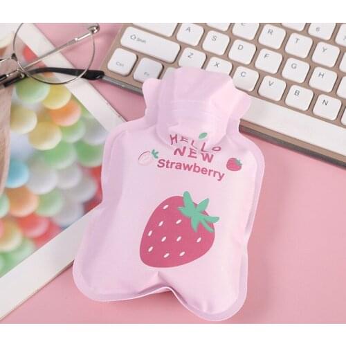 1pc Cute Cartoon PVC Hot Water Bottle Hot Water Warmer Screw Top Quality Portable Water-filling Hot-water Bag Warming Product