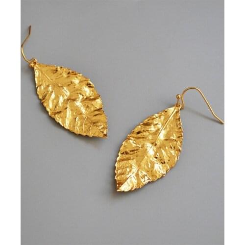 European and American design retro brass three-dimensional imitation gold leaves style texture funky earrings woman