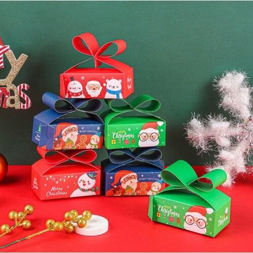 8Pcs Merry Christmas Party Boxes Creative Paper Bags Christmas Gift Box DIY Candy Chocolate Bag Party Favor Elk Santa Claus