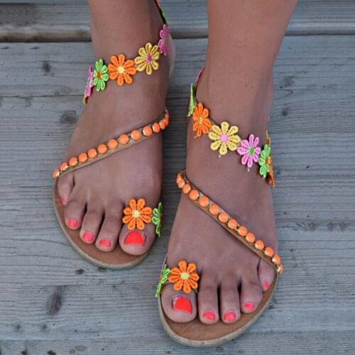 Women Sandals Summer Shoes For Women Flat Sandals Bohemia Style Beach Shoes 2021 Flowers Flip Flops Plus Size Chaussures Femme