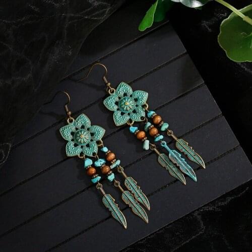 Ethnic Carved Flower&Leaves Tassel Verdigris Dangle Earrings For Women Boho Wood Beads Summer Earrings Oorbellen HQE963