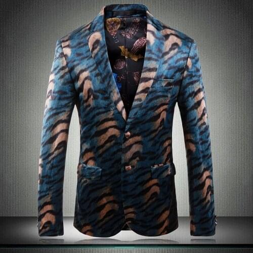 2020 Blazer Male British Style Single Breasted Wedding Party Stripe Velvet Blazer And Jackets Men Fashion Slim Blazers For Man