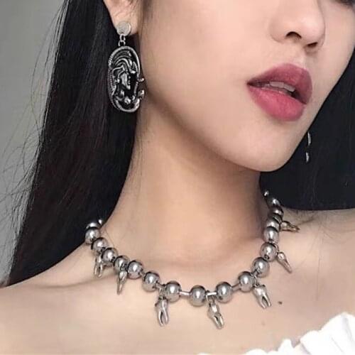 Hip Hop Primitive Teeth Shape Pendant Necklace Metal Punk Rock Cool Party Unique Tooth Choker Necklace Trendy Women Jewelry New