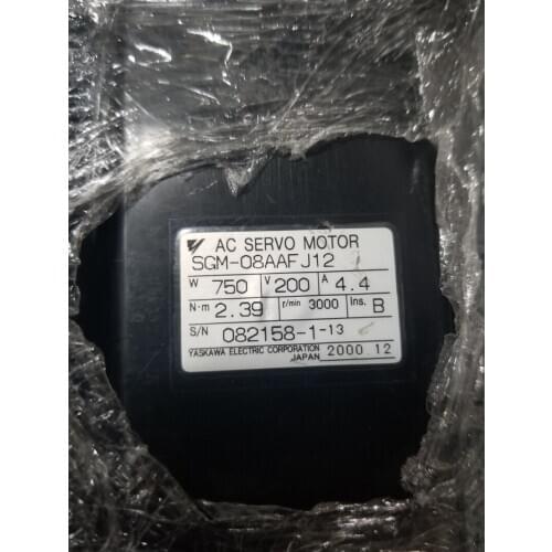 SGM-08AAFJ12 SERVO MOTOR , used in good condition . 80% appearance new , good working , free shipping