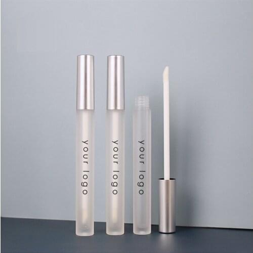 Wholesale Lip Gloss Bottle 2.5ML Frosted Plastic Private Label Wand Tube Empty Containers Silver Top Doe Foot Applicator