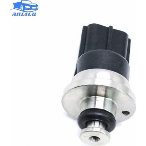 Suitable for Mitsubi-shi Pajero Shogun MK3 PININ Lancer 1.8 2.0 3.5 fuel rail high pressure sensor MR560127 MD360939 MD348483