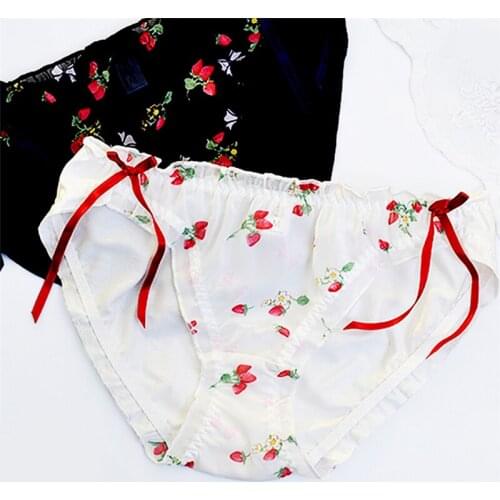 1pcs Cute Strawberry Printed Low-waist Underpant Bow Sweet Underwear Cotton Brief for Women Girl Christmas Gift