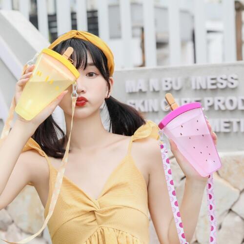 Summer 2020 cute water bottle, fruit boasted drinking cup, outdoor Carrying picnic water bottle, adult child drinking cup
