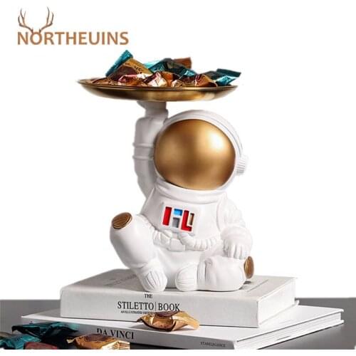 NORTHEUINS Resin Astronaut Storage Tray Figurines Nordic Creative Style for Home Decoration Accessories Best Fathers Day Gift