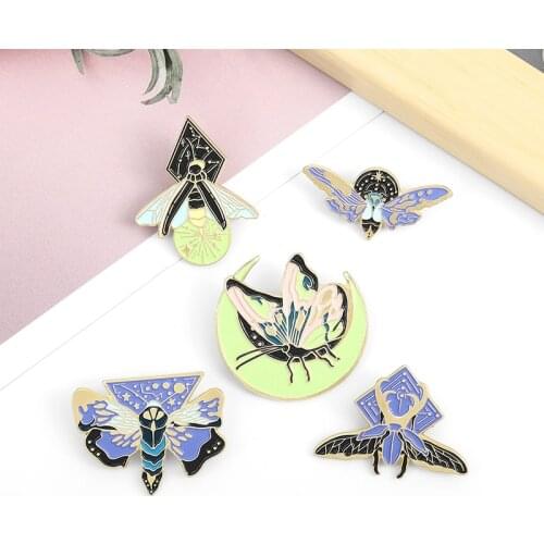 Luminous insect Enamel Brooch butterfly glowworm moth Noctilucent animal Lapel Pin Backpack jacket fashion Badges friends Gifts