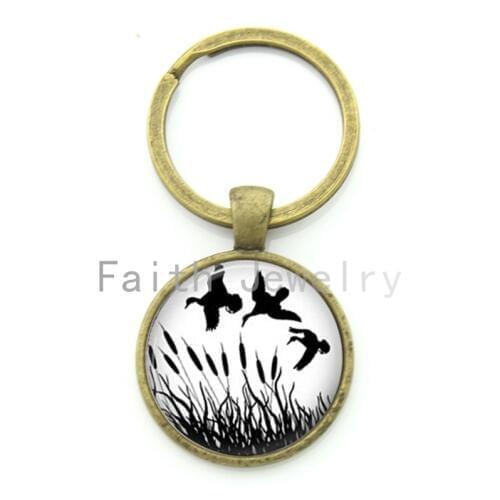 Hunting ducks key chain simple vintage black white art picture keychain handmade jewelry gift KC194