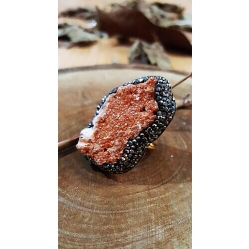 Dr Stone natural Stone Vanadinite Stone 22 carat gold plated female Even 418647535