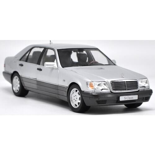 Original Authorized Authentic 1:18 Diecast S600 S Classic silver car model miniature for gift, collection
