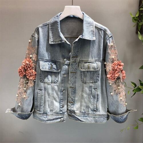 2019 autumn women embroidered three-dimensional flower short wash long-sleeve denim jacket light blue female jeans jacket M131