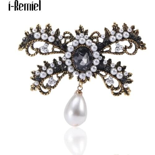 Vintage Alloy Bow Pearl Brooches for Women Bowknot Crystal Rhinestone Female Corsage Pin Scarf Buckle Jewelry Women Accessories