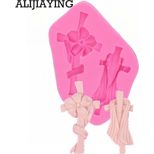 M0734 Cross Jesus Silicone Fondant Mould Cake Decorating Chocolate Baking Mold Decorative Tools
