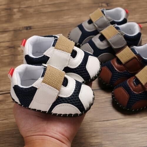 New Baby Shoes Leather Moccasin Infant Footwears Black Shoes for New Born Leather Baby Boy Shoes for 0 -18M Babies Whoesaler