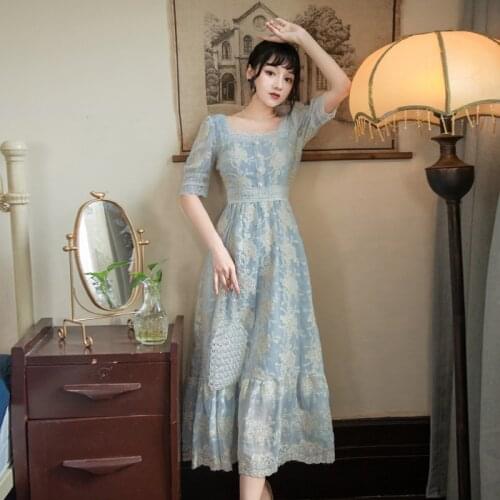 2020 new summer French square neck dress with small fresh temperament