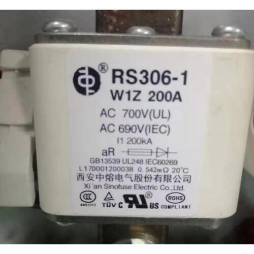Fuses: RS306-1 W 1Z 200A 690V aR / RS306-01-T2Z-350A 690V-K / RS306-01-T5Z 315A DC1000V aR
