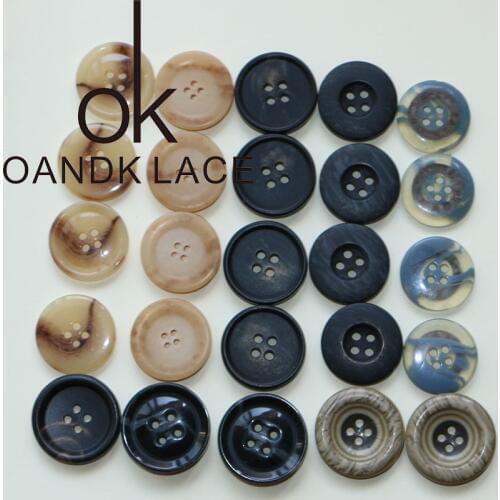 15mm 18mm 20mm 23mm 25mm 28mm 30mm 4 Hole Plastic Resin Round Buttons Black White Button Fit Sewing Scrapbooking DIY