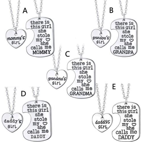 667E 2Pcs Father Daughter Gift These Girls Stole My Heart They Call Me Daddy Keychain Set Heart Puzzle Daughter Dad Necklace