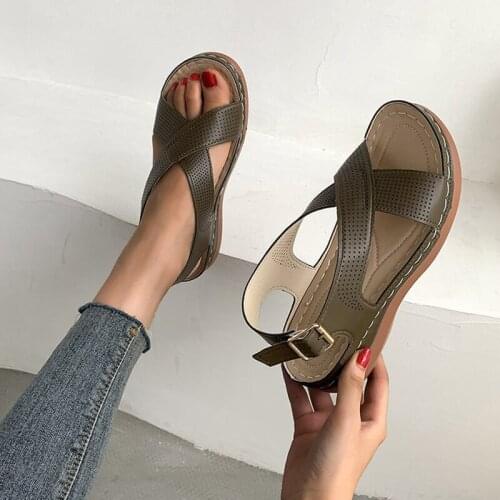 Women Sandals Summer New Fashion Flat Bottomed Dual Purpose Beach Shoes Plus Size European And American Casual Outdoor Slippers