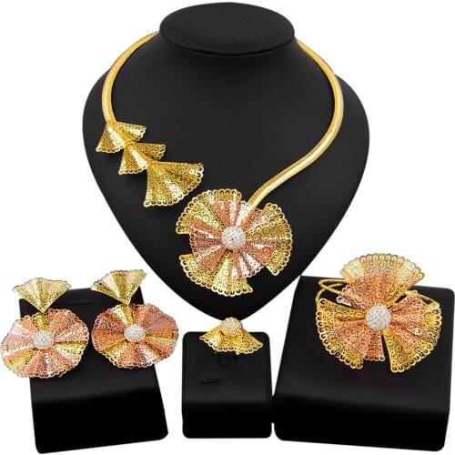 Yulaili Trendy Crystal Rhinestones Flower Shape Necklaces Pendant Earrings Bracelet Ring African Beads Women Dubai Jewelry Sets