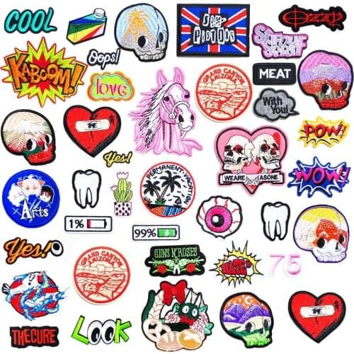 LOVE WOW POW Patches Cloth Mend Decorate Sew On Patch Clothes Apparel Sewing Decoration Applique Badges Horse Heart LOOK YES