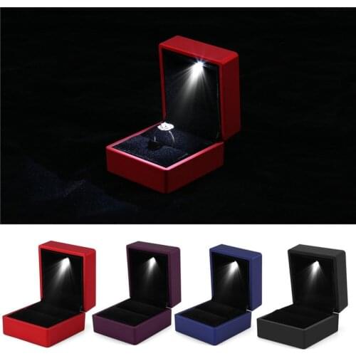 LED Lighted Earring Ring Box Gift Creative Square LED Advanced Jewelry Packaging Display For Wedding Engagement Ring Box