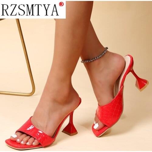 2021 Marian Sqaure Toe Red Quilted Mule Heels Shoe Black PU High Heel Shoes Women Sandals Sliper Woman Shoes zapatos mujer White