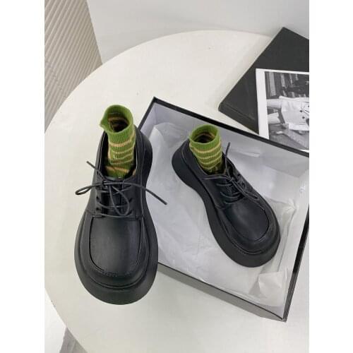 British style small leather shoes womens spring 2021 new retro simple fashion college style single shoes with thick soles