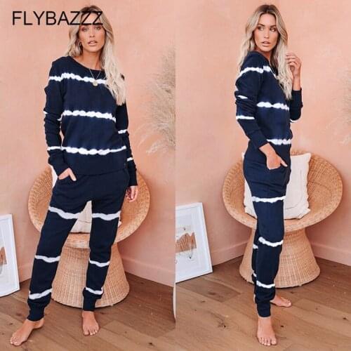 Tie Dye Pajamas Two Pieces Yoga Sets Women Casual Long Sleeve Loose Tops Elastic Waist Pockets Long Trousers Ladies Home Suits