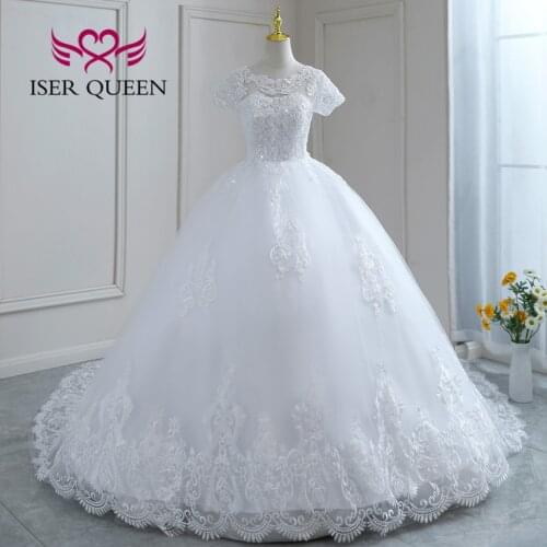 Short Sleeves Women Summer Wedding Dress Long Train Pretty Lace Appliques Vestido De Noiva Pure White A line Bridal Dress WX0271