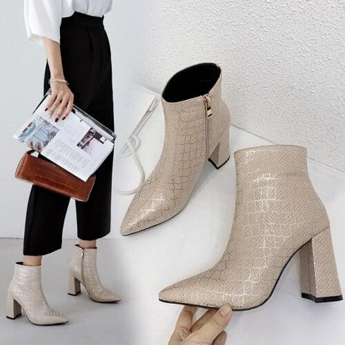 Winter women shoes 2021 Pointed Toe Gingham ankle boots for women size 43 women shoes
