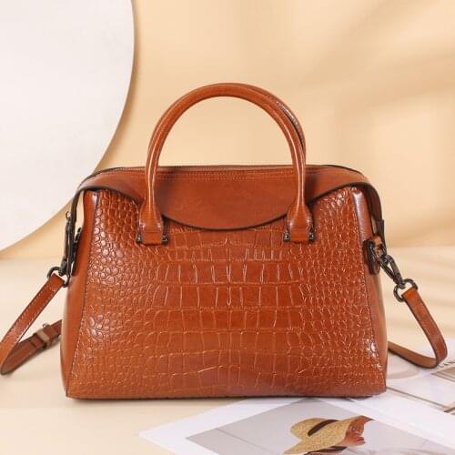 Crocodile Pattern Leather Messenger Bag Shoulder Bag Womens Handbags 2021 New Fashion Leather Portable Genuine Leather Tote Bag