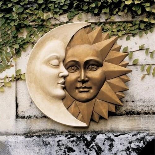 Sun and Moon Wall Sculpture Human Face Statue Garden Decoration Outdoor Sun Catcher Vintage Home Decor Ornament
