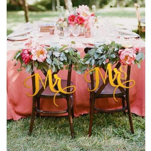 Wedding Chair Signs Geometric Style for Bride and Groom Wedding Chairs, Mr & Mrs Mirror Gold Acrylic Hanging Signs Set