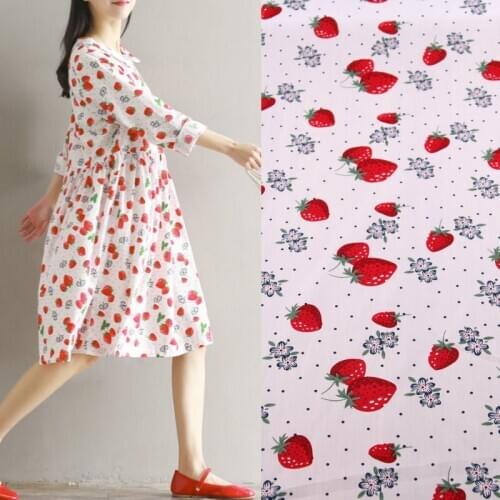 Customized natural 100% cotton fabric cloth 140cm width strawberry printed clothing handmade DIY dress shirt children fabric