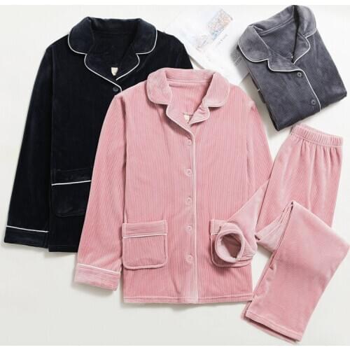 Island velvet couple pajamas. Homewear for outside in spring and autumn, thick pajamas suit for men and women in winter