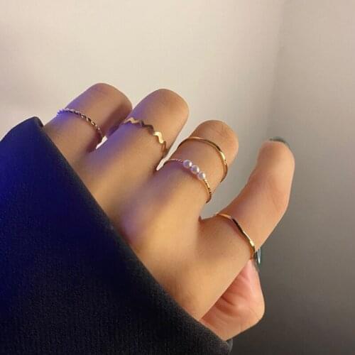 5 Pcs/Set Simple Fashion Wave Pattern Ring Set for Women Trend Personality Pearl Zirocn Metal Multilayer Ring Jewelry Girl Gift