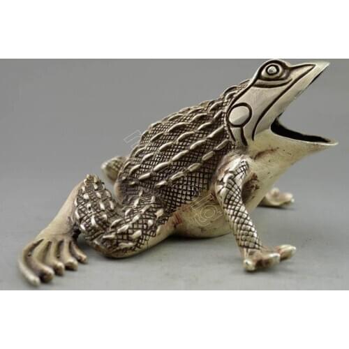 Collectible Decorated Old Handwork Tibet Silver Carved Frog Statue 17.7cm Garden Decoration 100% real Tibetan Silver Brass