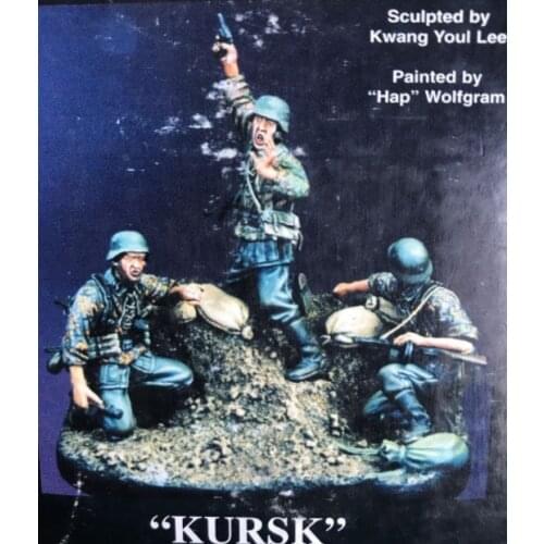 1/35 Scale WW2 battlefields of the German Kursk battle WWII Miniatures Unpainted Resin Model Kit 3 Figure Free Shipping