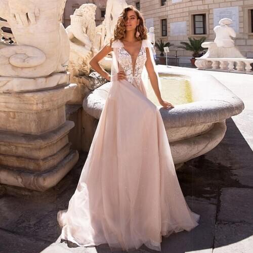 Amazing V-Neck Lace Appliques A-Line Bridal Wedding Dresses Sexy Straps Backless Tulle Formal Bridal Gowns Vestido De Mariee